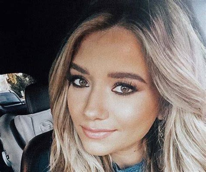 Madison Nicole Fisher Biography - Facts, Childhood, Family Life & Achievements
