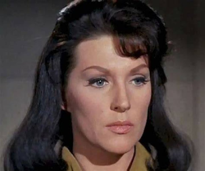 Majel Barrett Biography - Facts, Childhood, Family Life of Actress