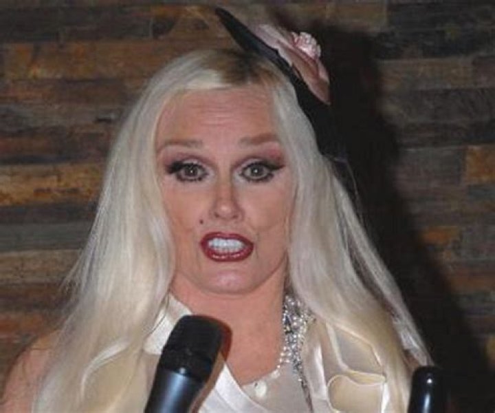Mamie Van Doren Biography - Facts, Childhood, Family Life & Achievements