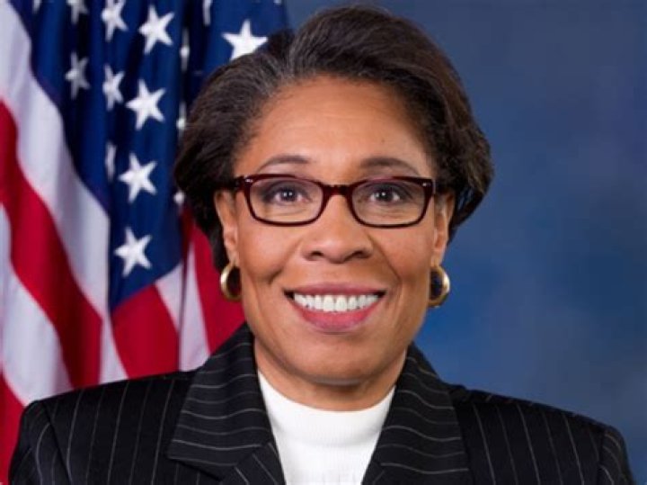 Marcia Fudge salary and net worth