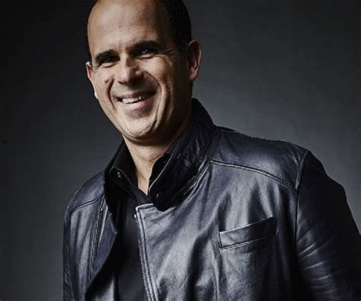 Marcus Lemonis Biography - Facts, Childhood, Family Life & Achievements
