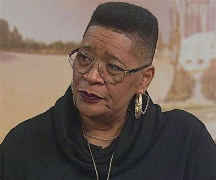 Marsha Warfield - Bio, Facts, Family Life of Actress