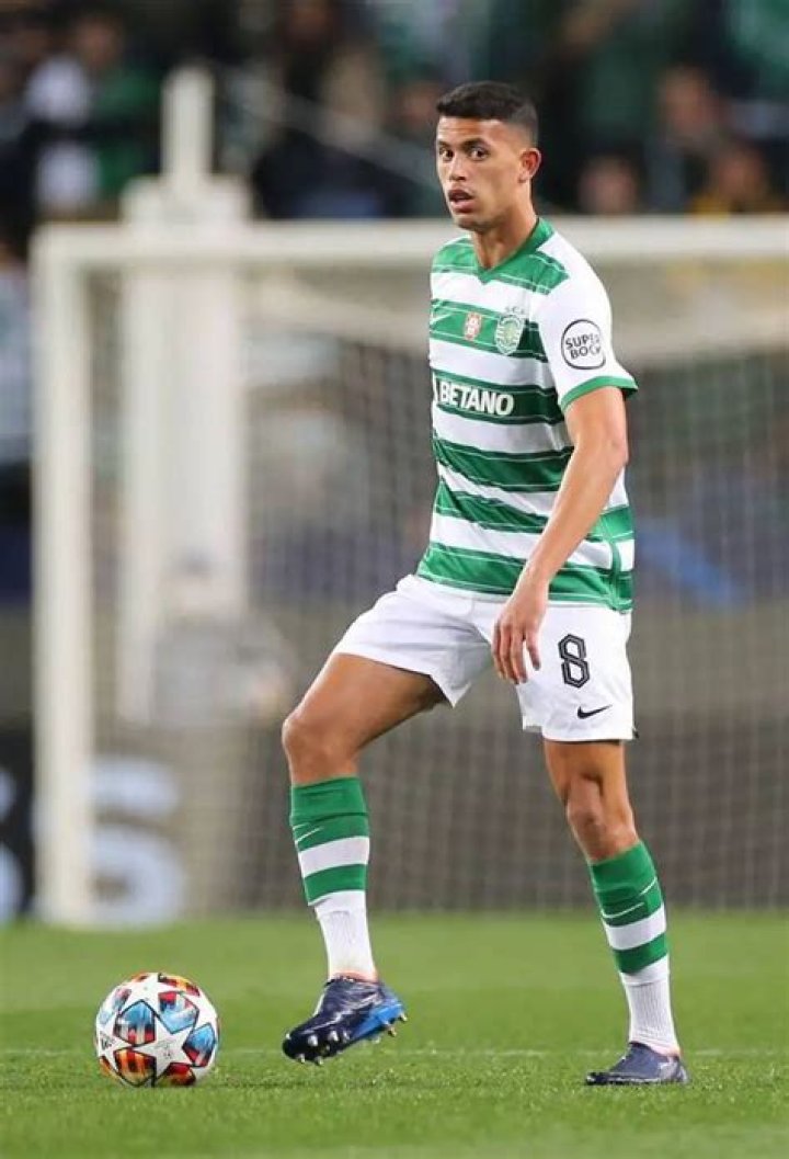 Matheus Nunes Bio, age, nationality, height, family, career goals, club, salary, net worth