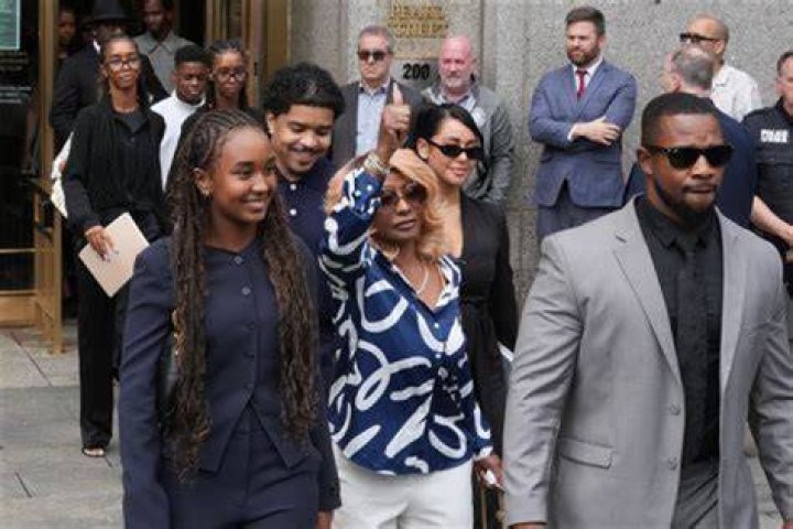 Matthew NeSmith family: Wife, children, parents, siblings