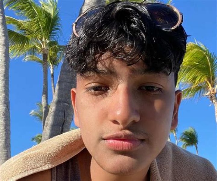 MeLon Dude (Jay Parikh) – Bio, Facts, Family Life of the YouTuber