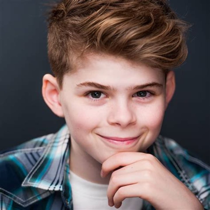 Merrick Hanna Biography