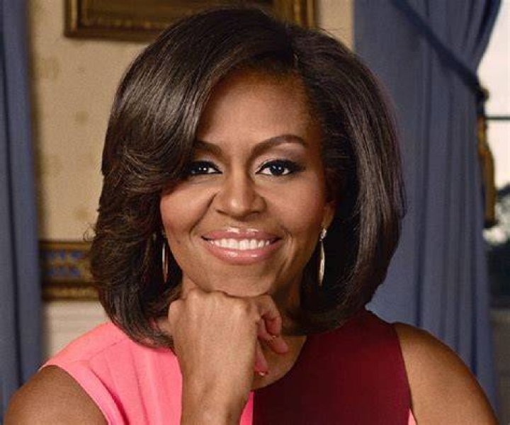 Michelle Obama Biography - Facts, Childhood, Family Life & Achievements