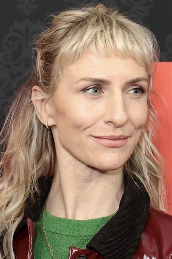 Mickey Sumner Biography