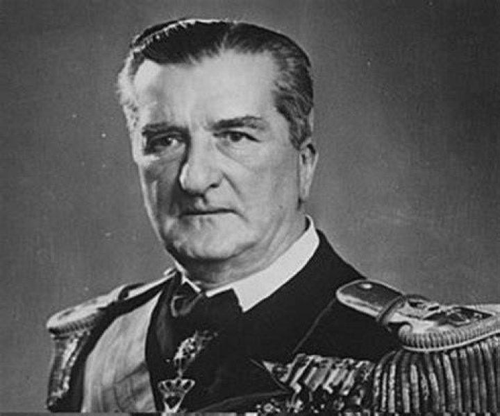 Mikl&oacute;s Horthy Biography