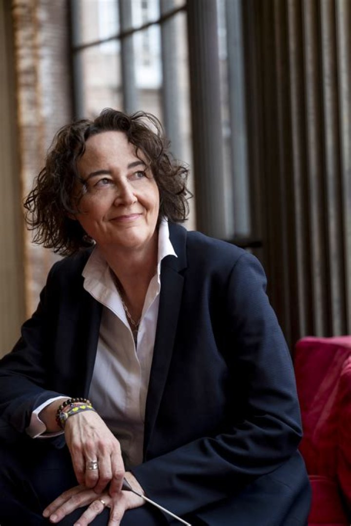 Nathalie Daniel... Biography