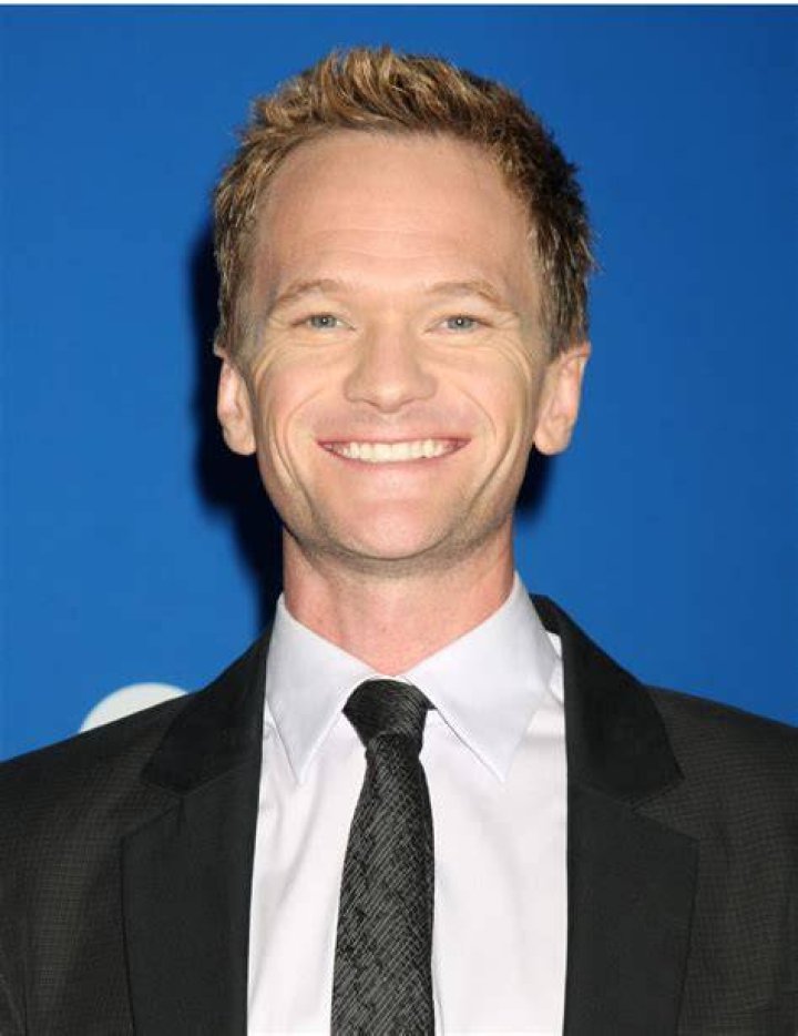 Neil Patrick Harris looks sharp in a suit and top hat as the Toymaker in 'Doctor Who'