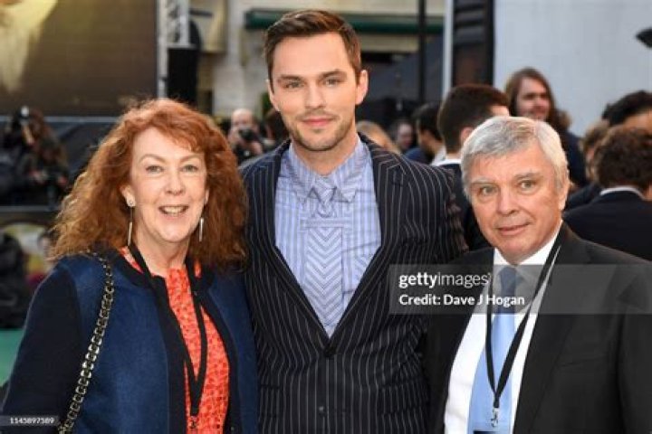 Nicholas Hoult parents: Roger Hoult, Glenis Brown