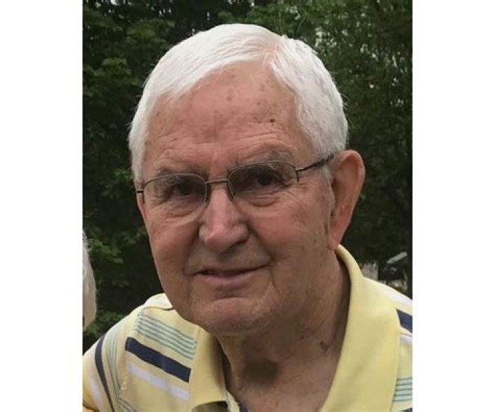 Obituary | Bradley Henderson Passes Away , Visitation & Funeral Service