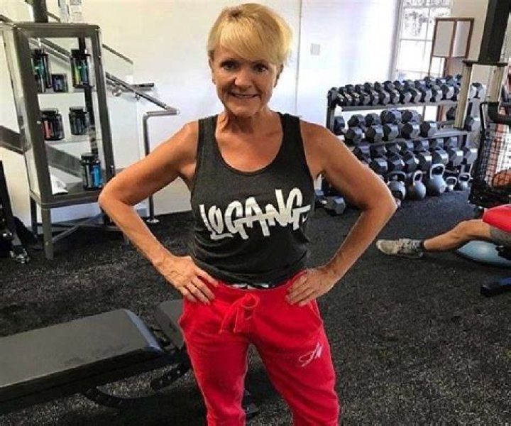Pam Stepnick Biography