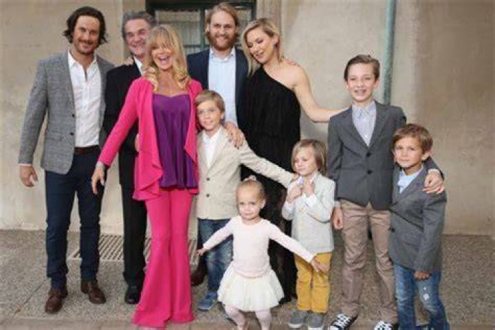 Pamela Blair family, husband, children, parents, siblings