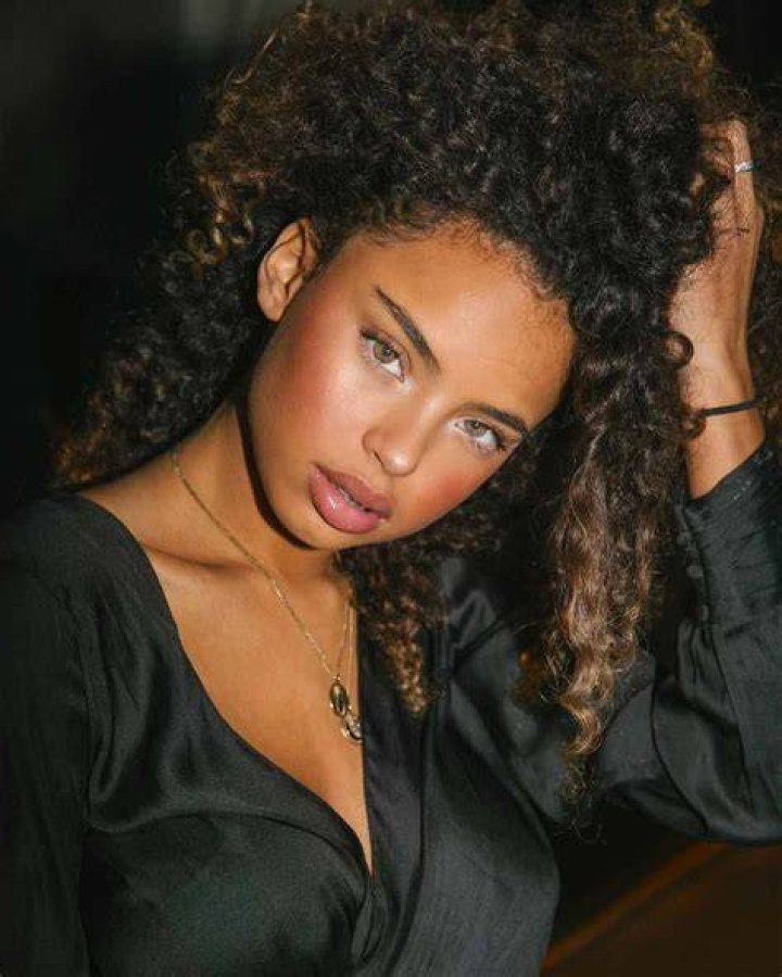 Paola Lct Biography