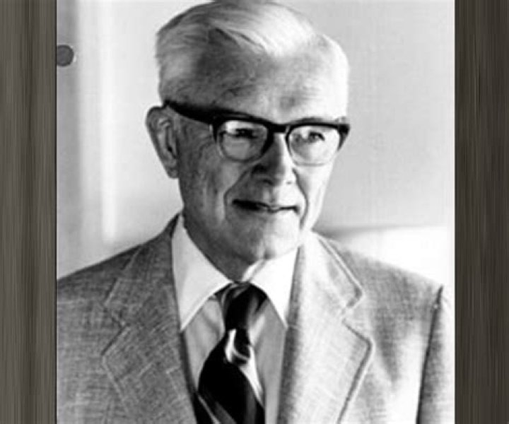 Paul Flory Biography - Childhood, Life Achievements & Timeline
