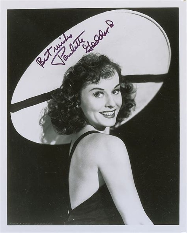 paulette-goddard-133569.jpg