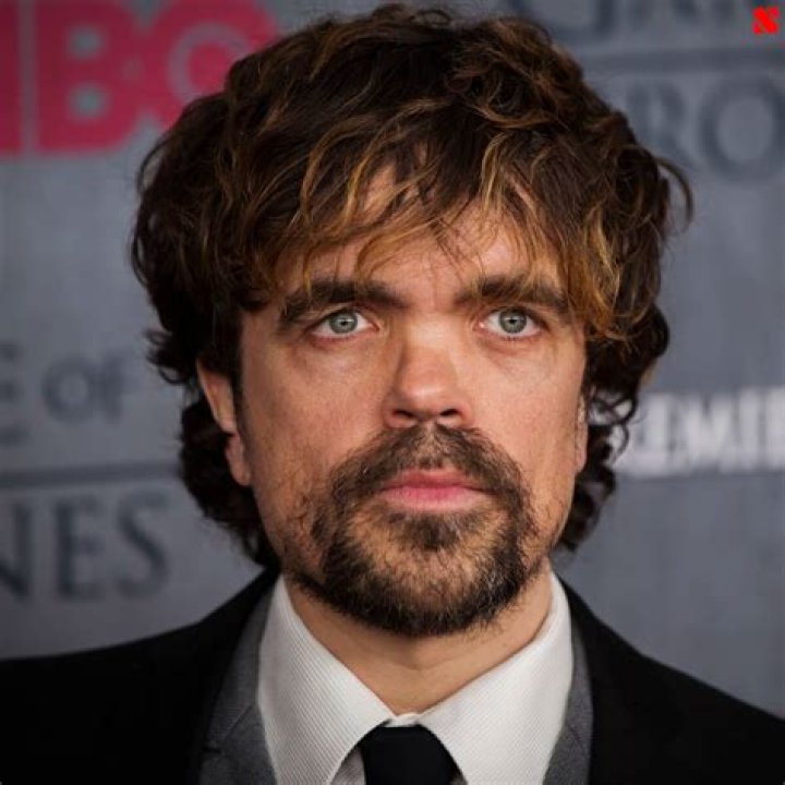 Peter Dinklage Biography