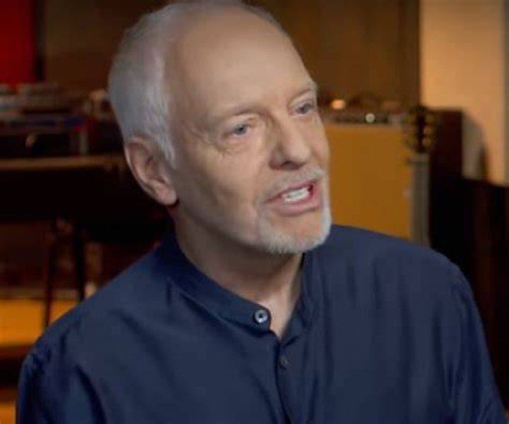 Peter Frampton Biography - Facts, Childhood, Family Life & Achievements of Guitarist