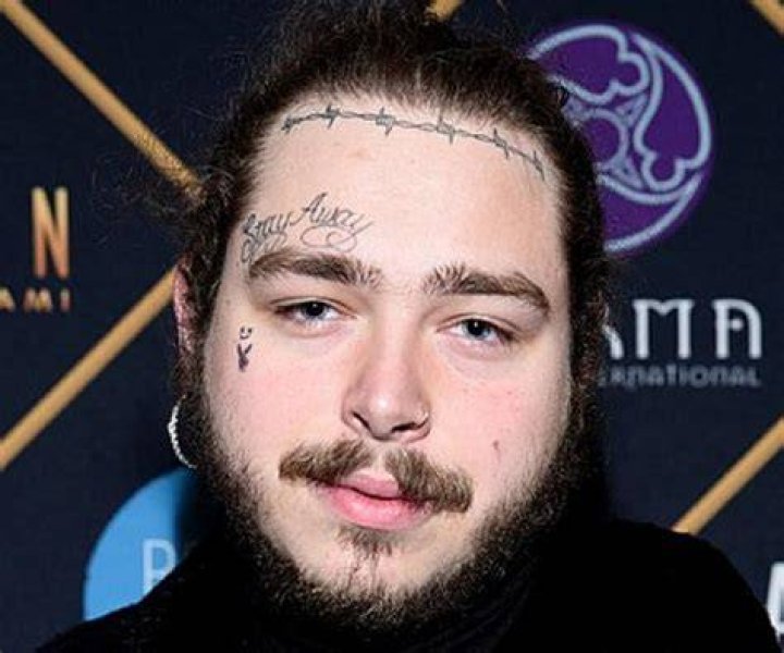 Post Malone Biography - Facts, Childhood, Family Life & Achievements