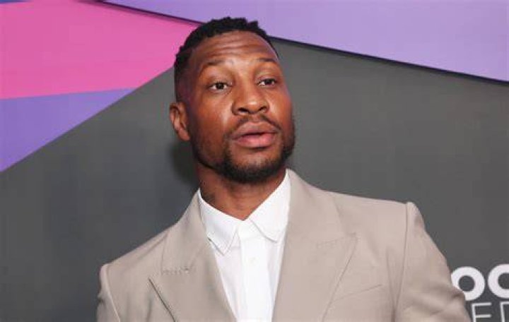 Praising Jonathan Majors’ return is one thing, but calling him better than the MCU’s other multifaceted favorite kicks a hornet’s nest