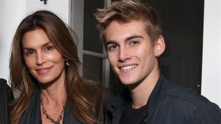 Presley Gerber – Bio, Facts, Family Life of Fashion Model & Photographer