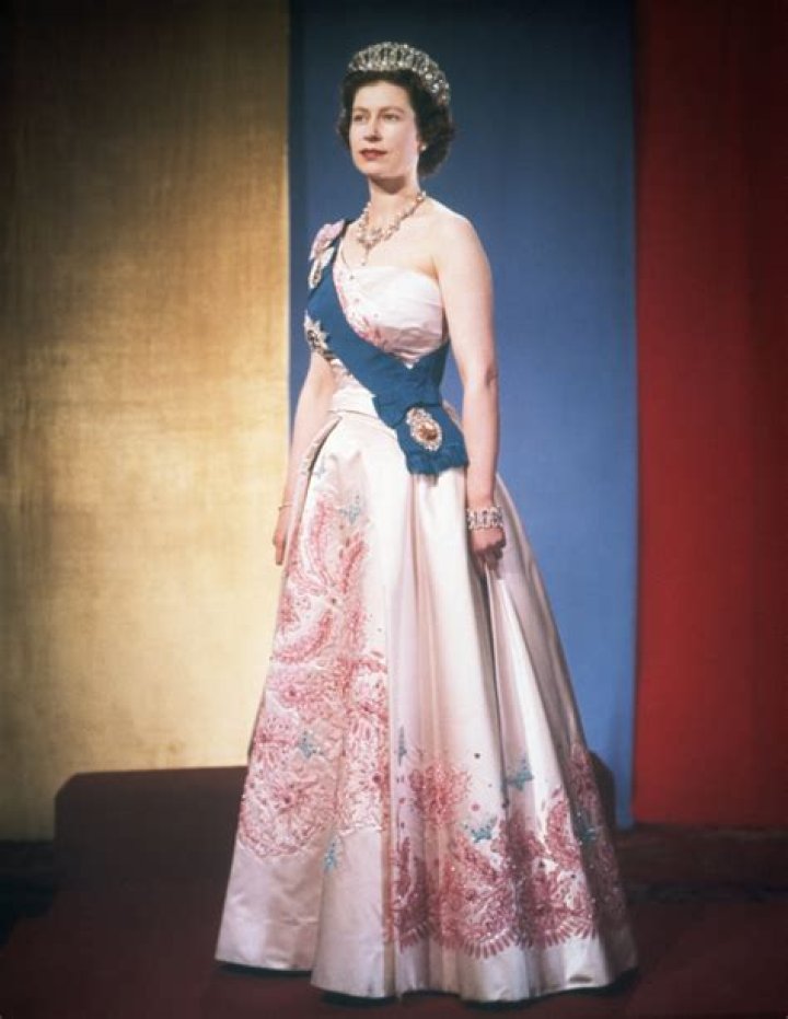 queen-elizabeth-ii-117396.jpg