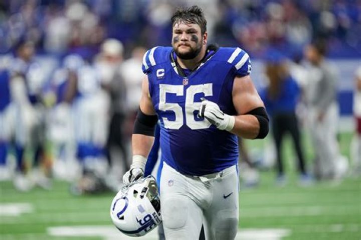 Quenton Nelson age, height, ethnicity, family, college, 40 time, draft, trade, net worth, Instagram