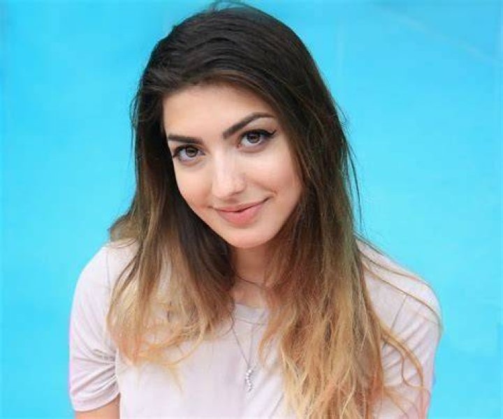 Rachel Levin (RCLBeauty101) - - Bio, Facts, Family Life of YouTuber & Beauty Guru