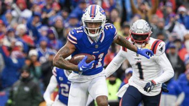 Rasul Douglas age height ethnicity family college 40 time draft trade net worth Instagram scaled
