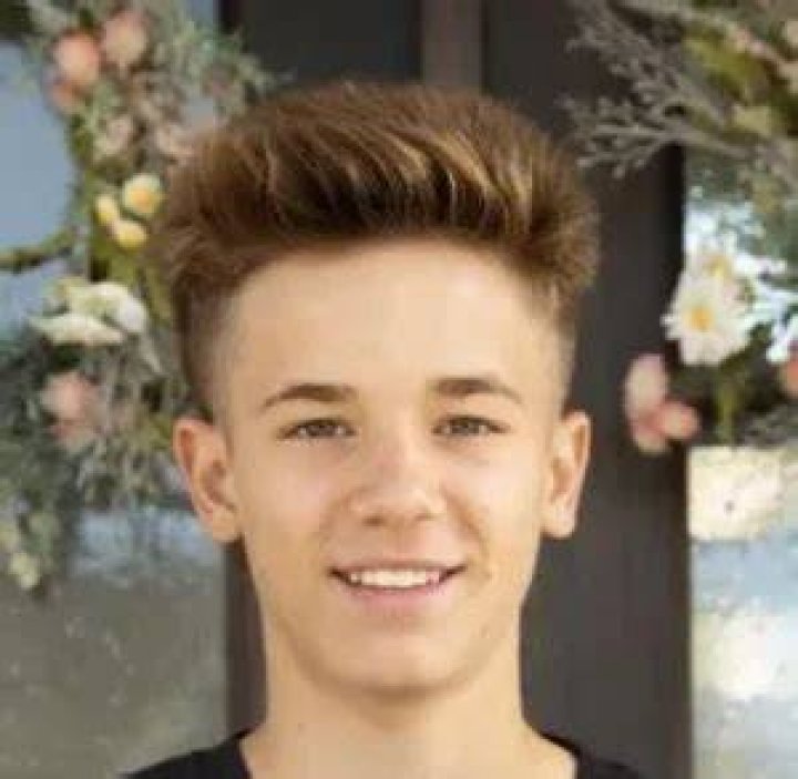 Rhett LeRoy Biography