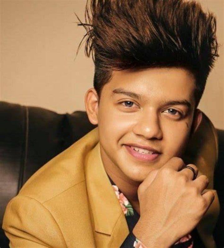 Riyaz Aly Biography