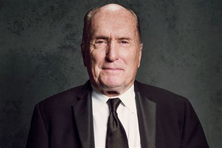 robert-duvall-122915.jpg
