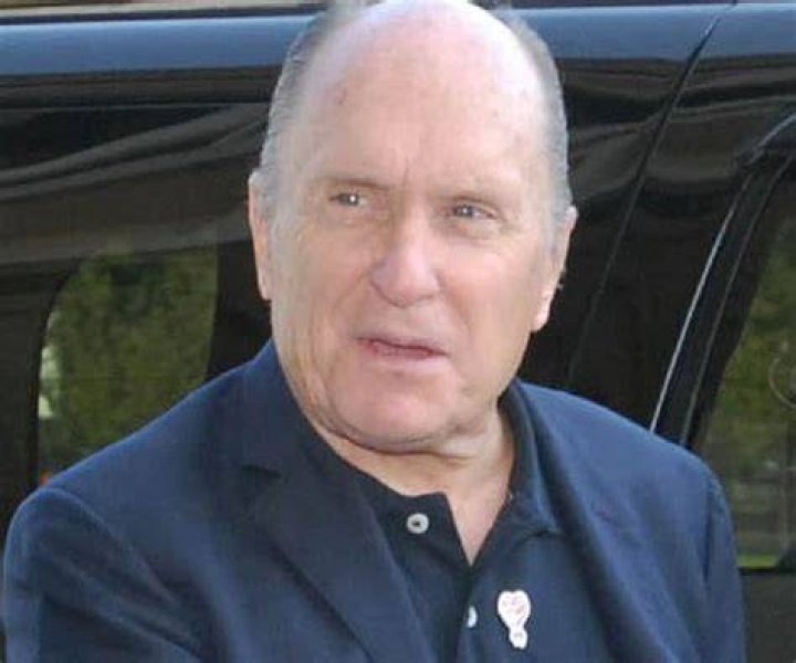 Robert Duvall Biography - Facts, Childhood, Family Life & Achievements