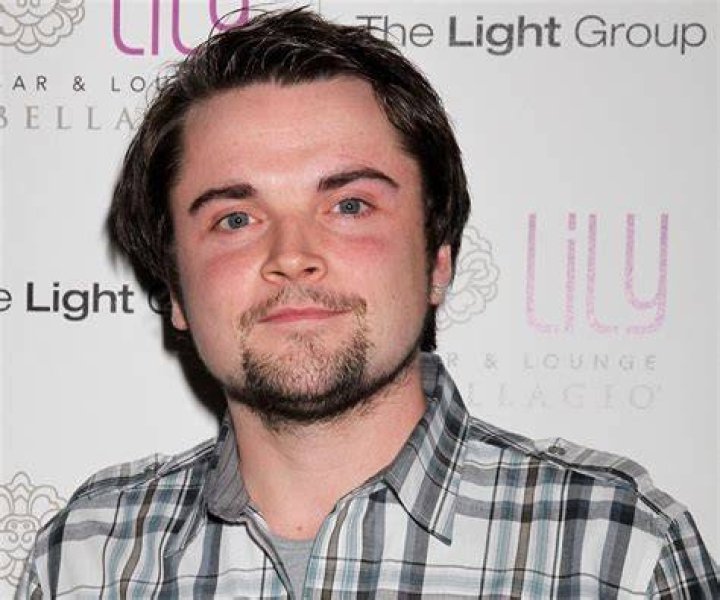 Robert Iler Biography - Facts, Childhood, Family Life & Achievements