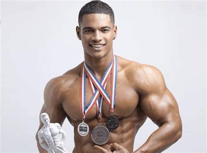 Roman Fritz Wikipedia, age, height, weight, nationality, wife, kids, Mr Olympia, net worth, IG