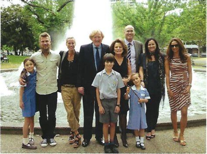 Ron Flagge family, wife, children, parents, siblings