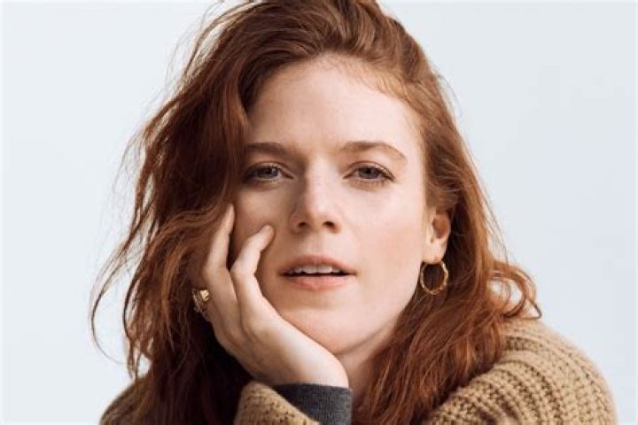 Rose Leslie Biography