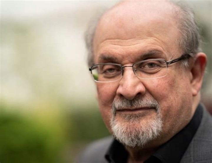 Salman Rushdie Biography