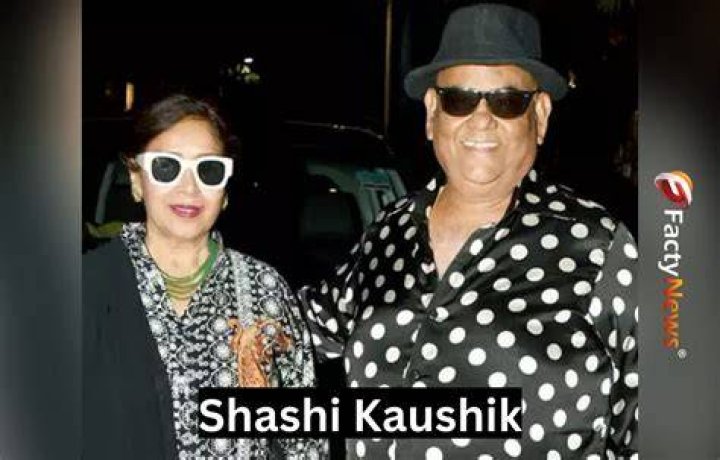Satish Kaushik Wife; Meet Shashi Kaushik