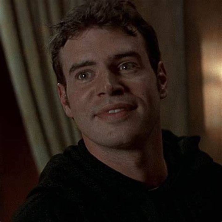 Scott Foley as Roman Bridger in 'Scream 3'