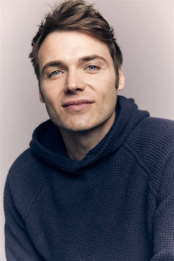 Seth Gabel - Bio, Facts, Family Life of Actor