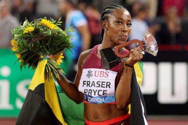 Shelly-Ann Fraser-Pryce height and weight