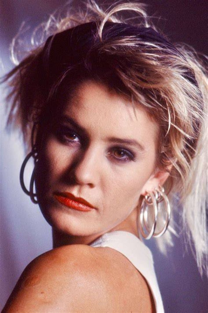 Siobhan Fahey Biography