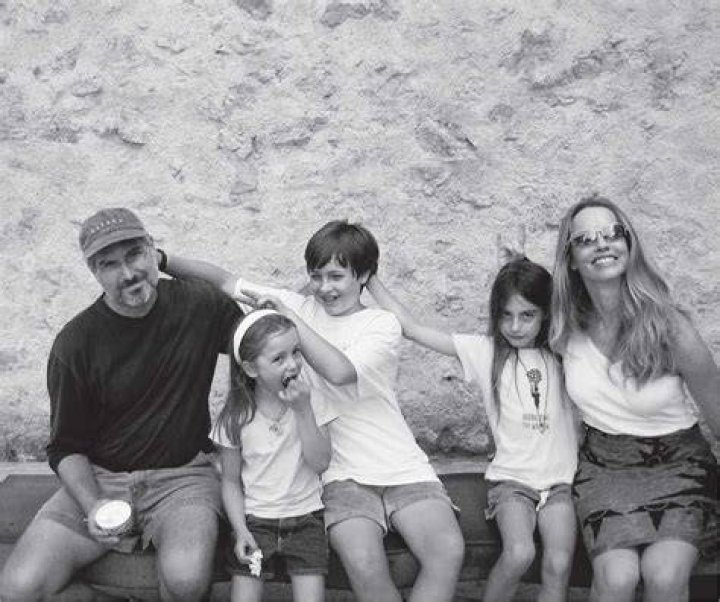 Steve Jobs family, wife, children, parents, siblings