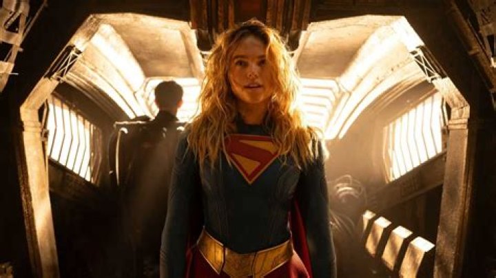 Supergirl Set Photo May Spoil A Big Twist In Upcoming 100th Episode