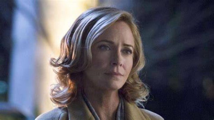 Susanna Thompson in Arrow