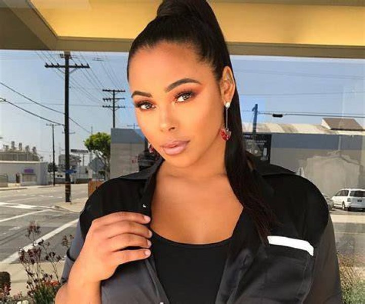 Tabria Majors Biography - Facts, Childhood, Family Life & Achievements