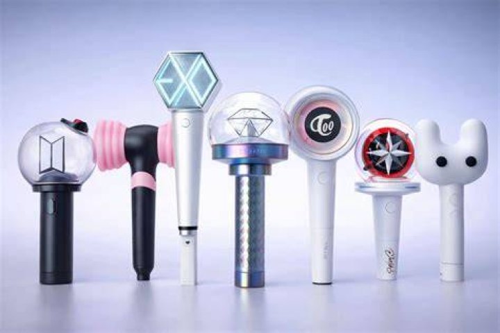 The 15 best K-pop lightsticks that showcase creativity at its best